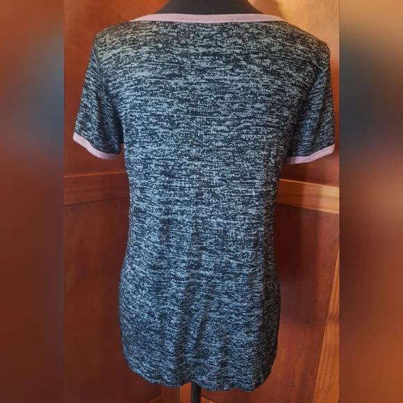 PURPLE SNOW women's black & gray t-shirt. Size XL - Picture 4 of 6